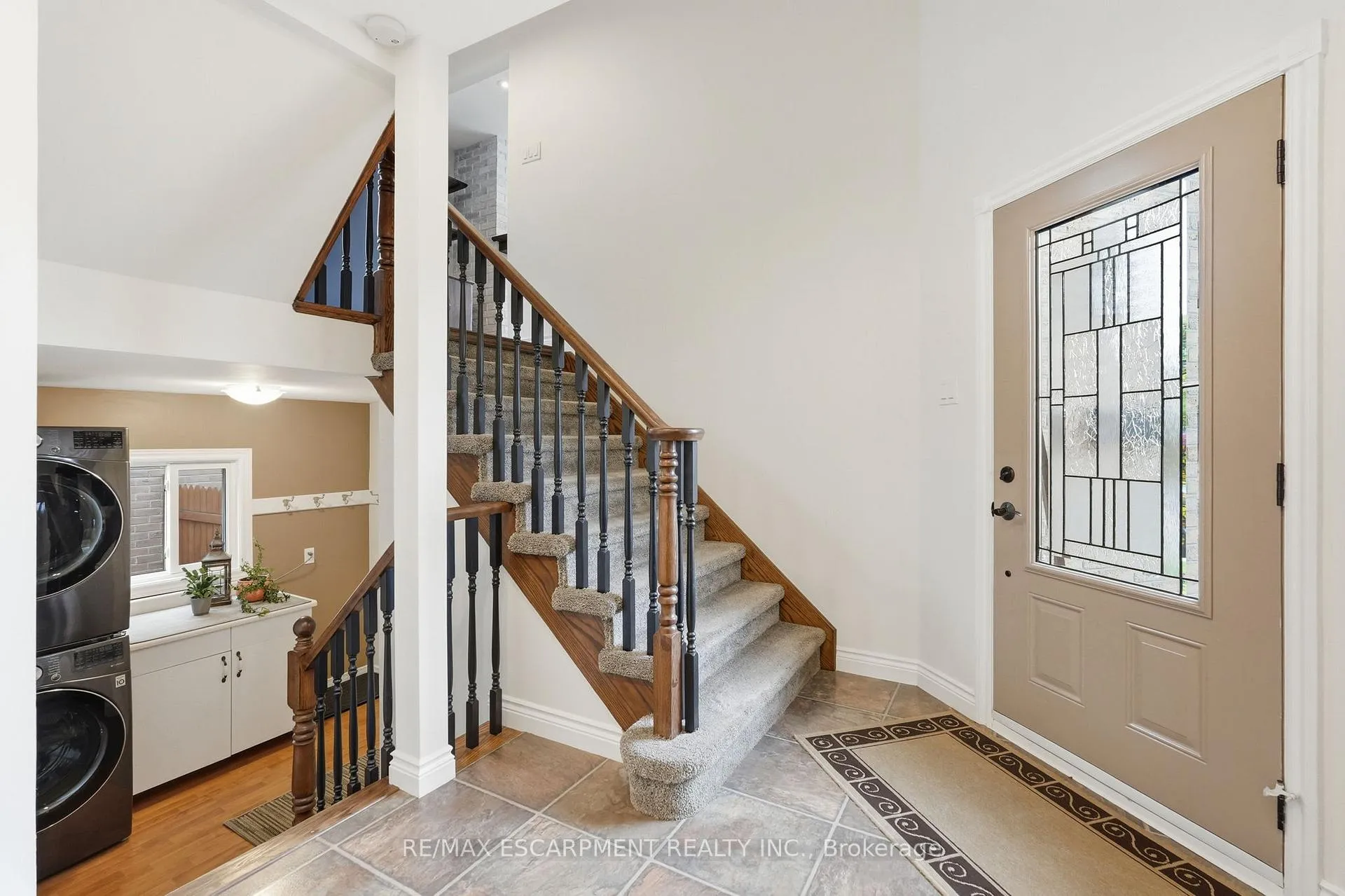 Photo 5 of 5399 Sheldon Park Drive, Burlington, Appleby — HOMEH