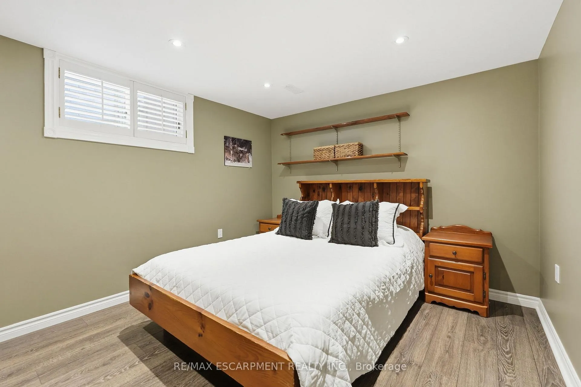 Photo 38 of 5399 Sheldon Park Drive, Burlington, Appleby — HOMEH