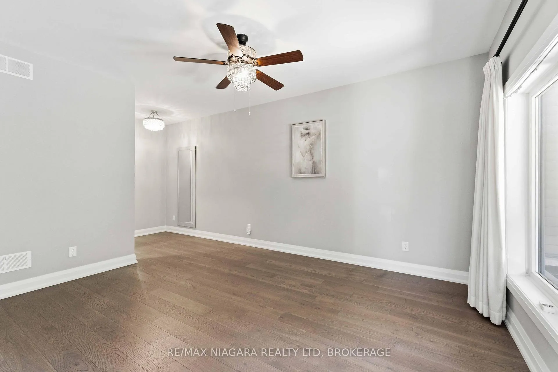 Photo 17 of Unit 55, 8974 Willoughby Drive, Niagara Falls, Chippawa — HOMEH