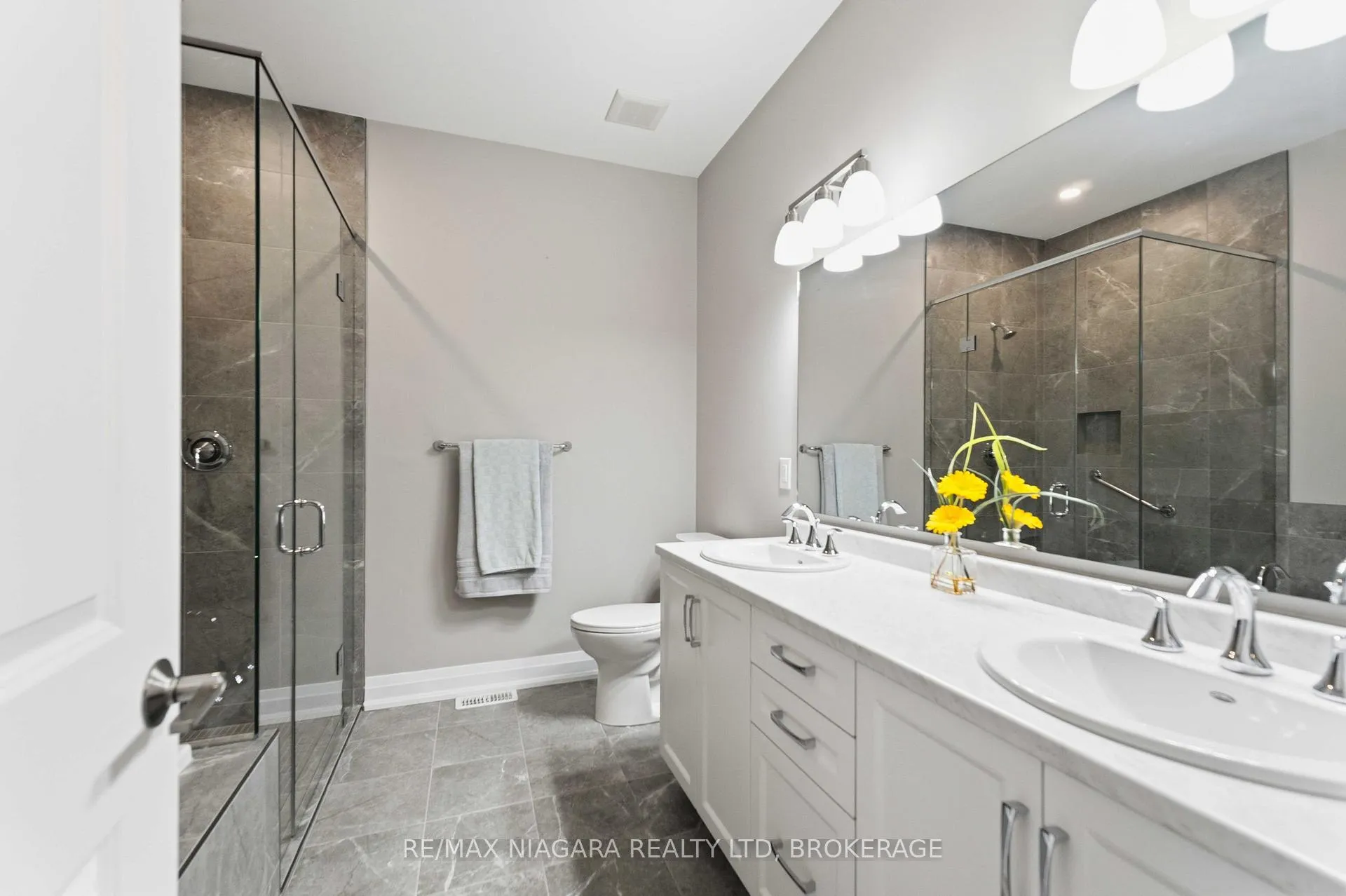 Photo 24 of Unit 55, 8974 Willoughby Drive, Niagara Falls, Chippawa — HOMEH