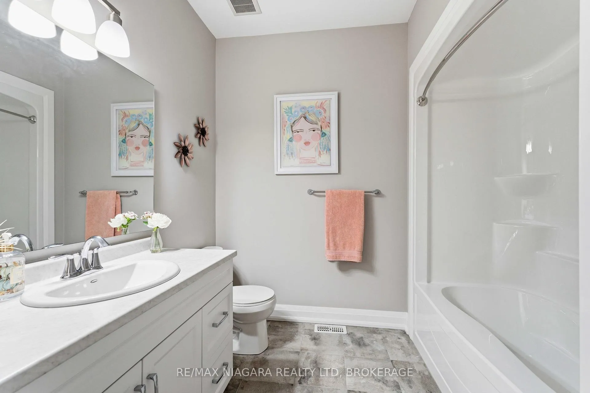 Photo 27 of Unit 55, 8974 Willoughby Drive, Niagara Falls, Chippawa — HOMEH
