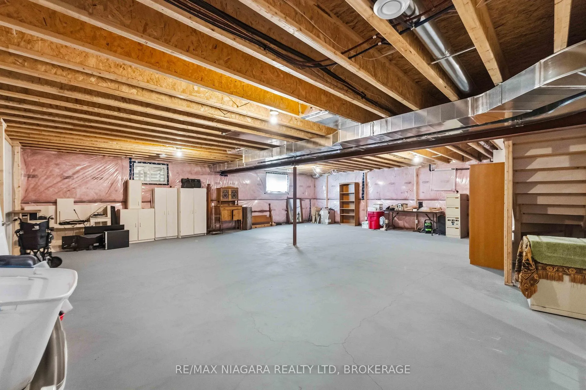 Photo 32 of Unit 55, 8974 Willoughby Drive, Niagara Falls, Chippawa — HOMEH