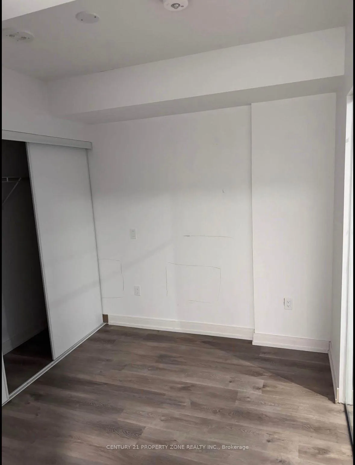 Photo 4 of Unit 723, 1 Jarvis Street, Hamilton, Beasley — HOMEH