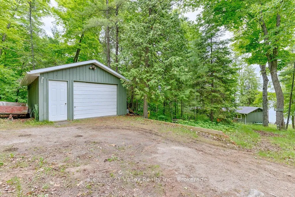 Photo 7 of 161 Maple Grove Lane, North Algona Wilberforce, North Algona/Wilberforce Twp — HOMEH