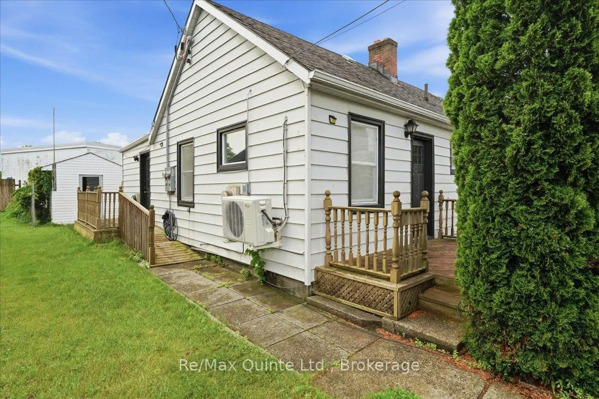 Photo 2 of Unit #41, 45 Ridley Street, Prince Edward County, Ameliasburg Ward — HOMEH