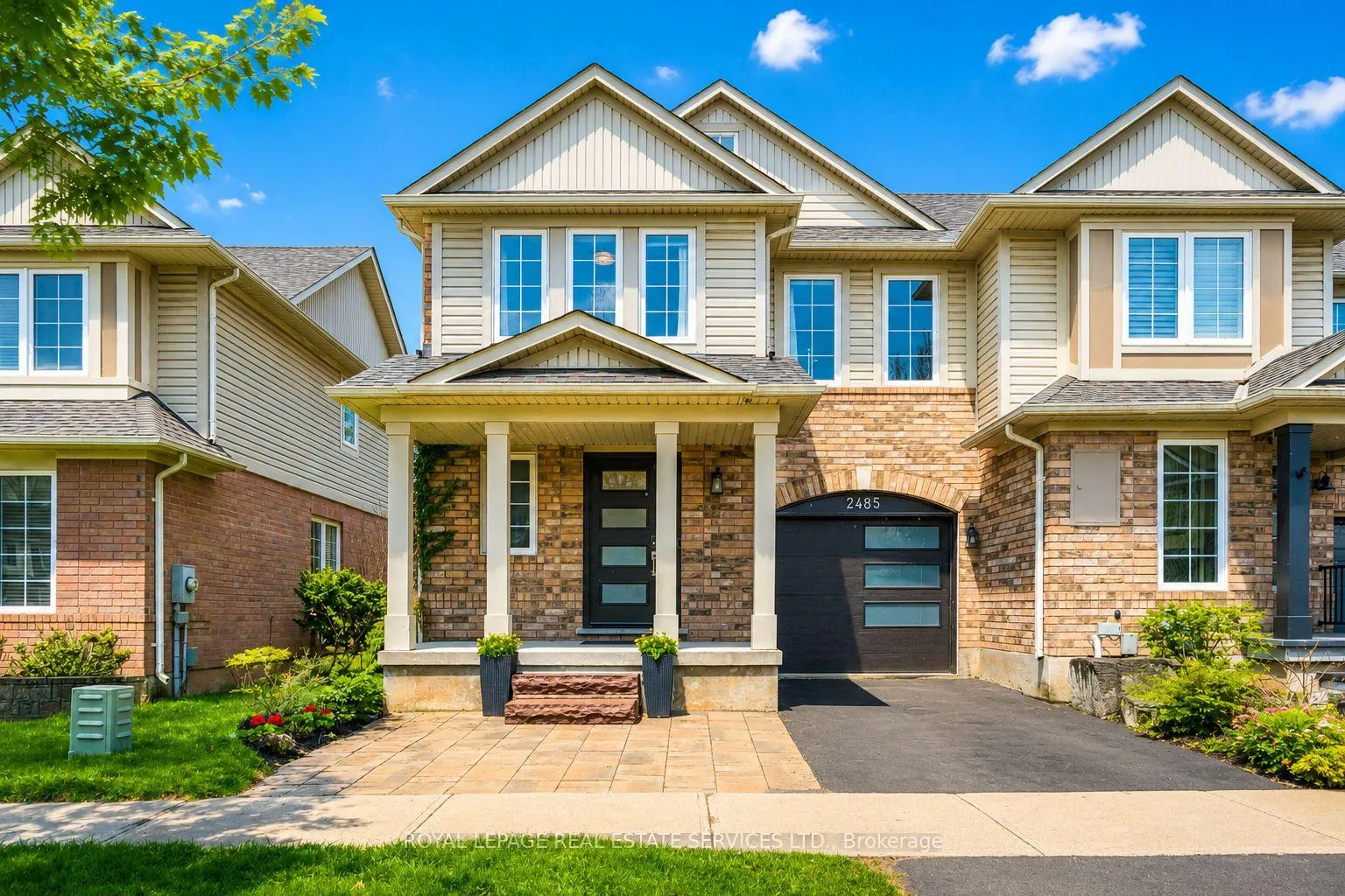 Front of 2485 Wooden Hill Circle