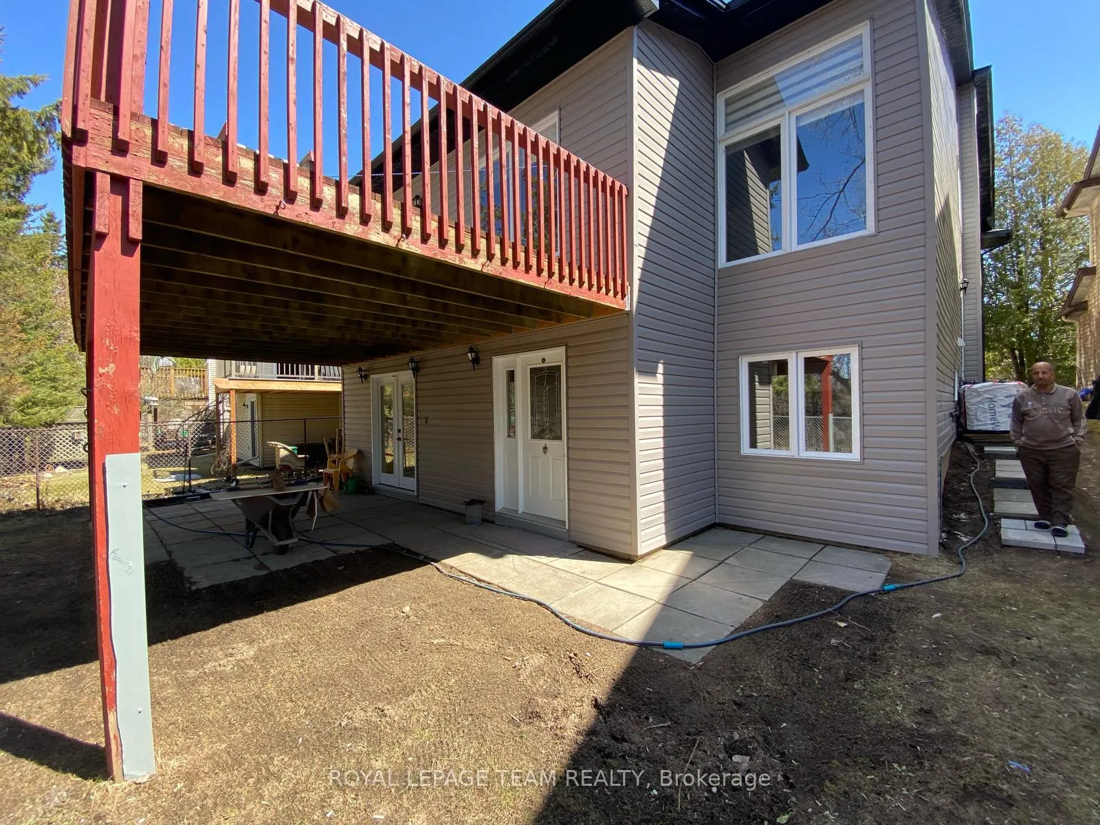 Photo 4 of Unit B, 32 Hackett Street, Ottawa, Hunt Club Woods — HOMEH