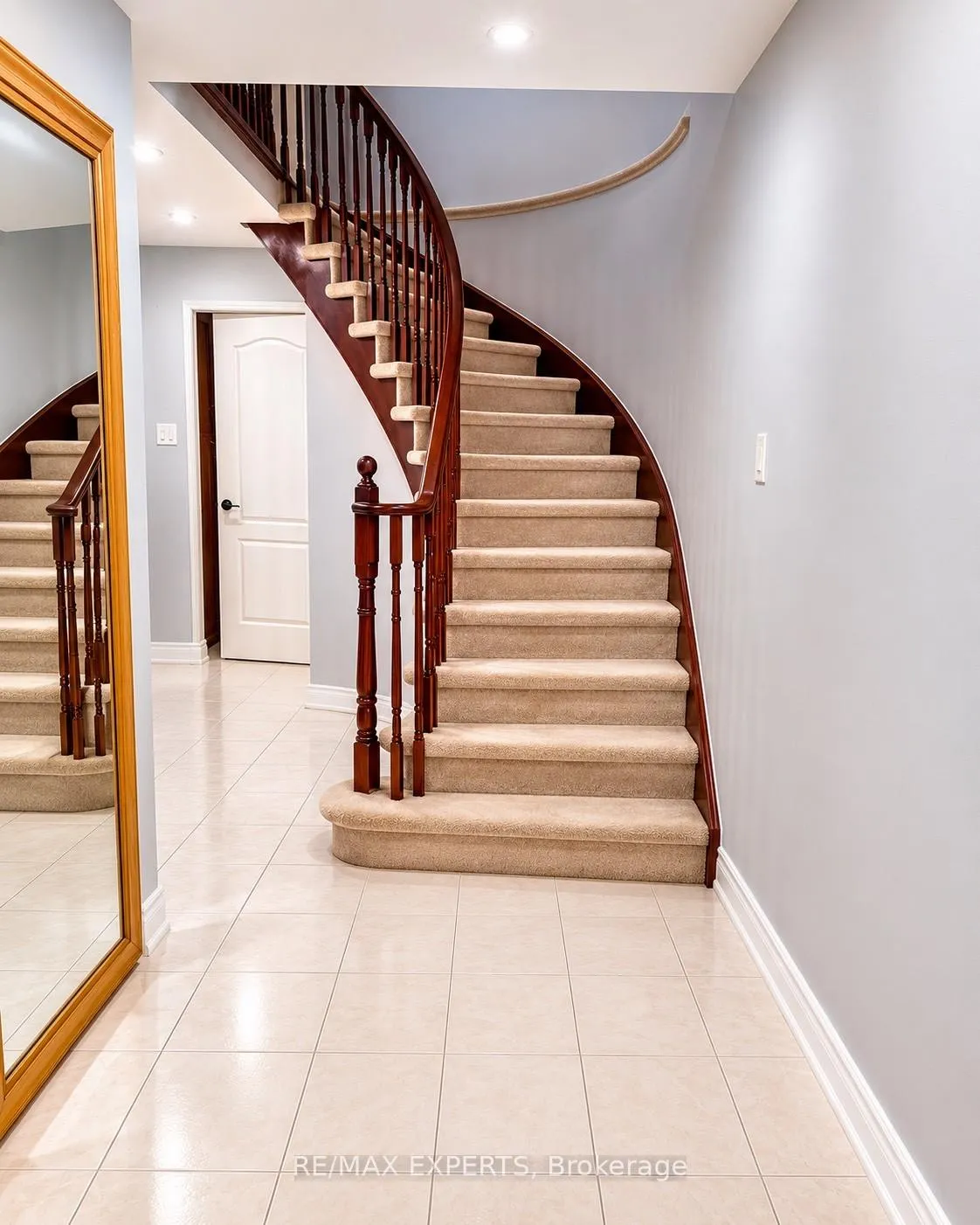 Photo 2 of 180 Richvale Drive S, Brampton, Heart Lake East — HOMEH