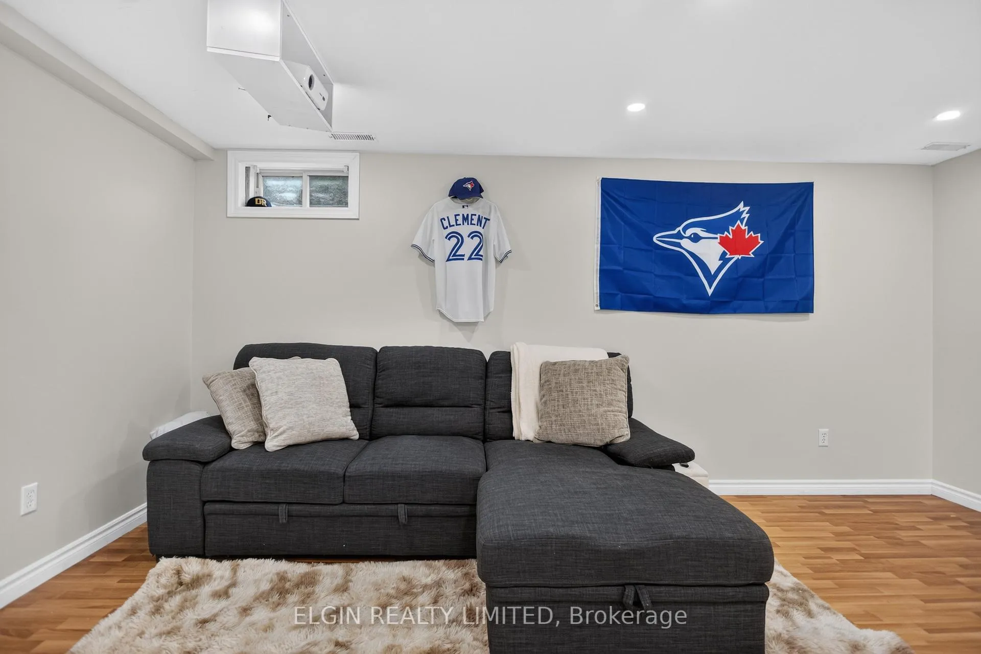 Photo 34 of 27 Cook Crescent, St. Thomas — HOMEH