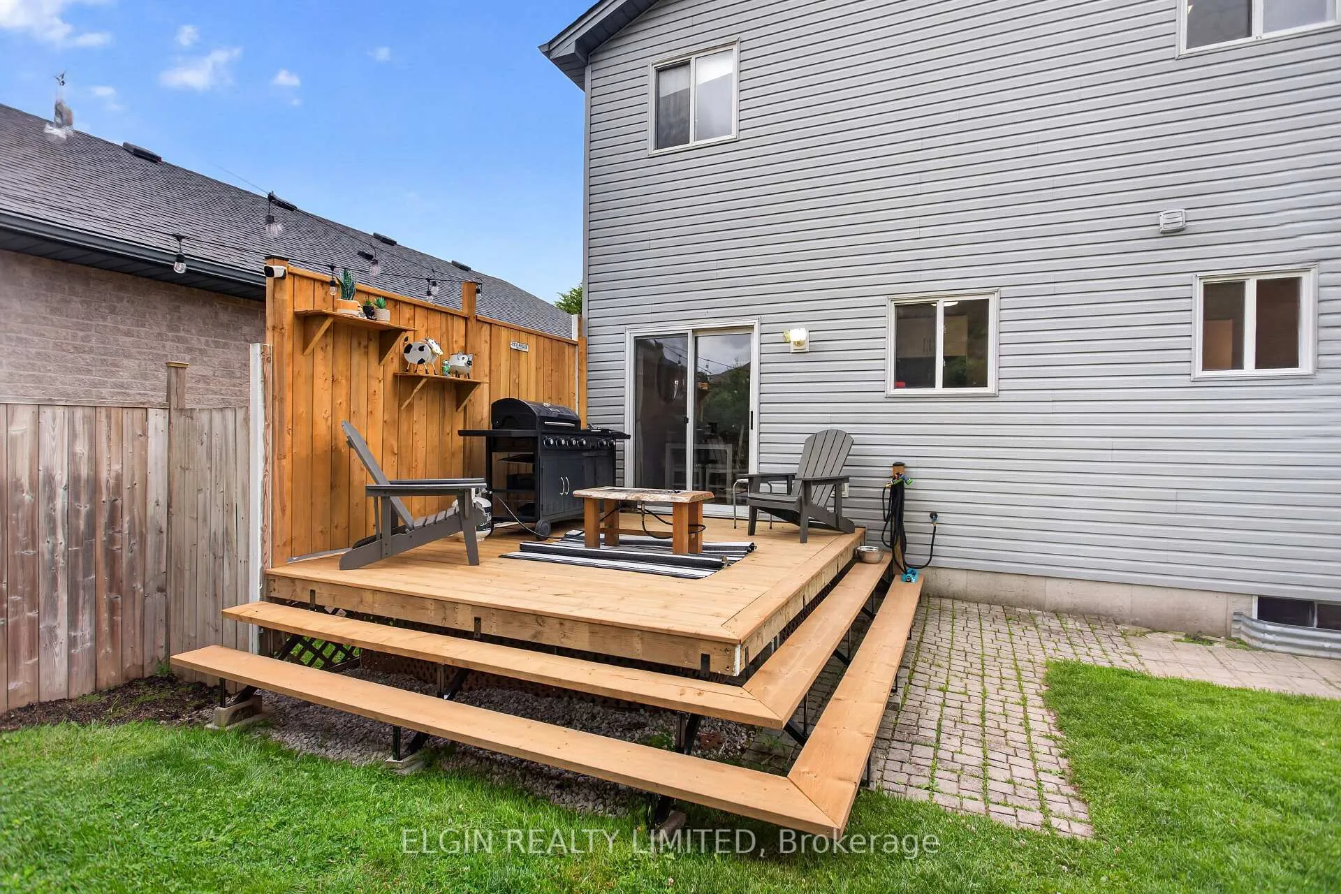 Photo 41 of 27 Cook Crescent, St. Thomas — HOMEH