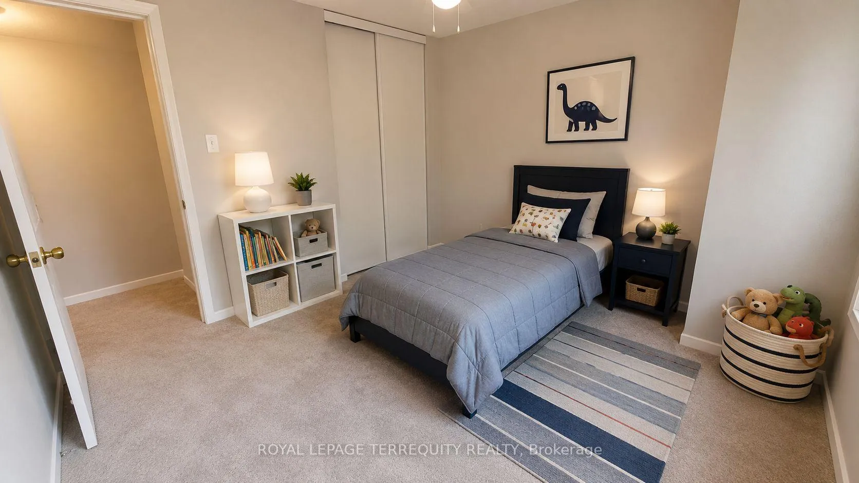 Photo 10 of 2164 Madden Boulevard, Oakville, River Oaks — HOMEH
