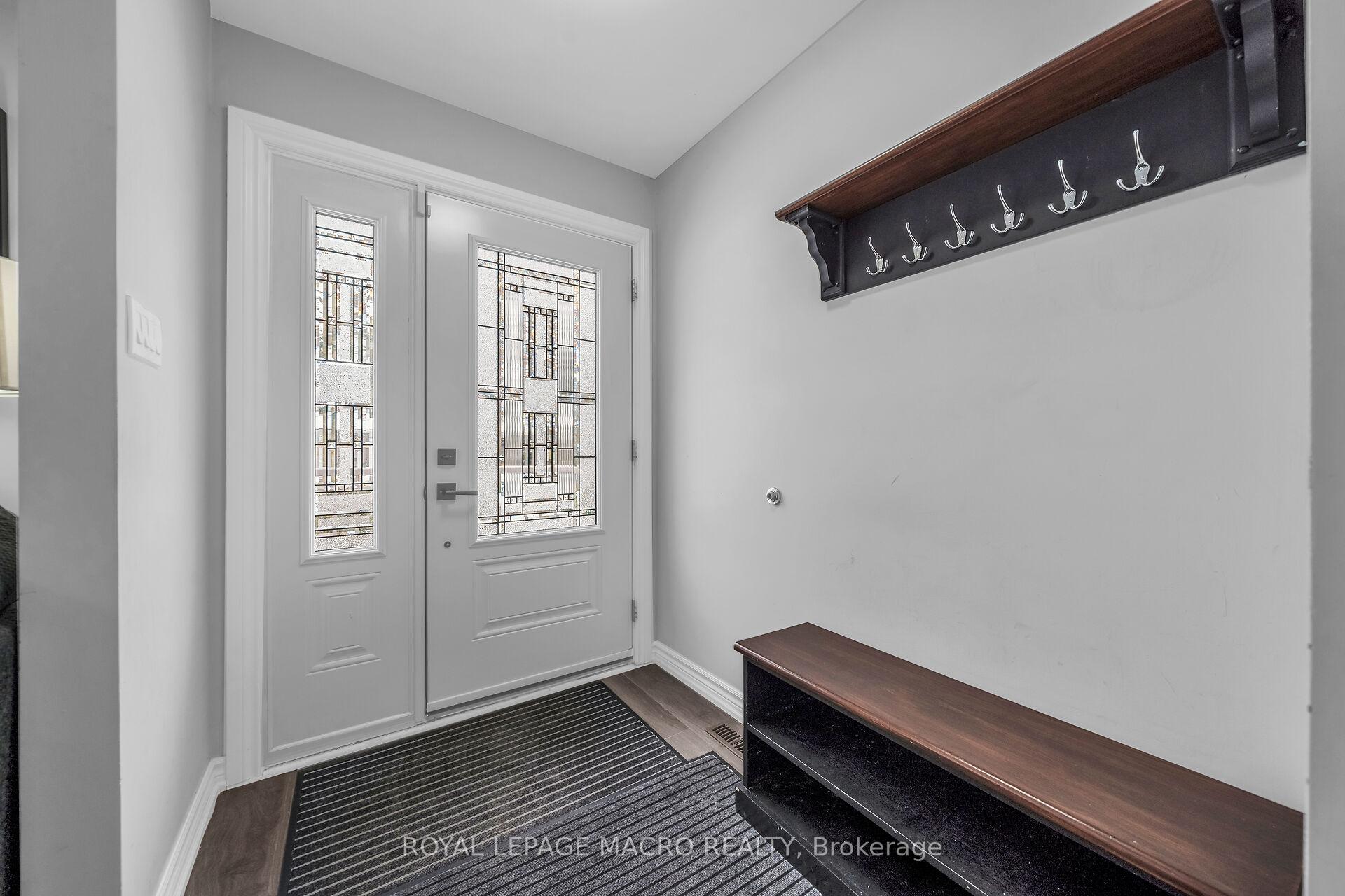 Photo 10 of 20 Sprucehill Drive, Brant, Brantford Twp — HOMEH