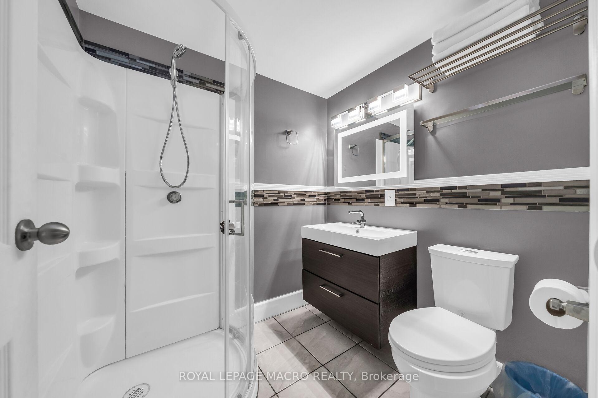 Photo 33 of 20 Sprucehill Drive, Brant, Brantford Twp — HOMEH