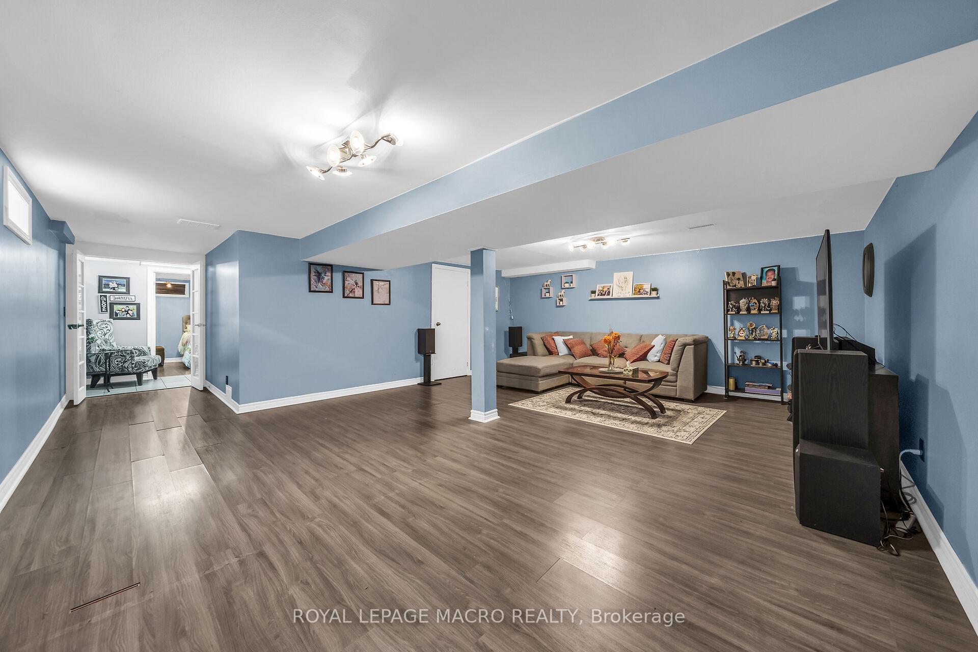 Photo 35 of 20 Sprucehill Drive, Brant, Brantford Twp — HOMEH