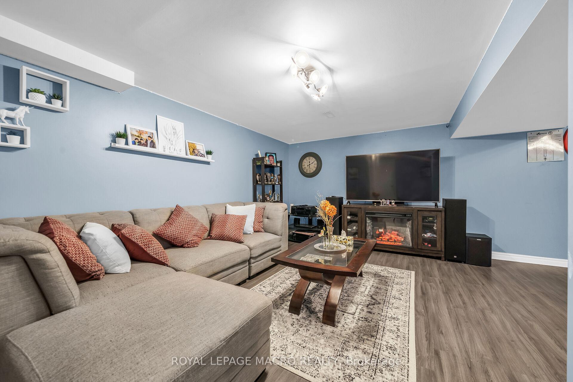 Photo 36 of 20 Sprucehill Drive, Brant, Brantford Twp — HOMEH