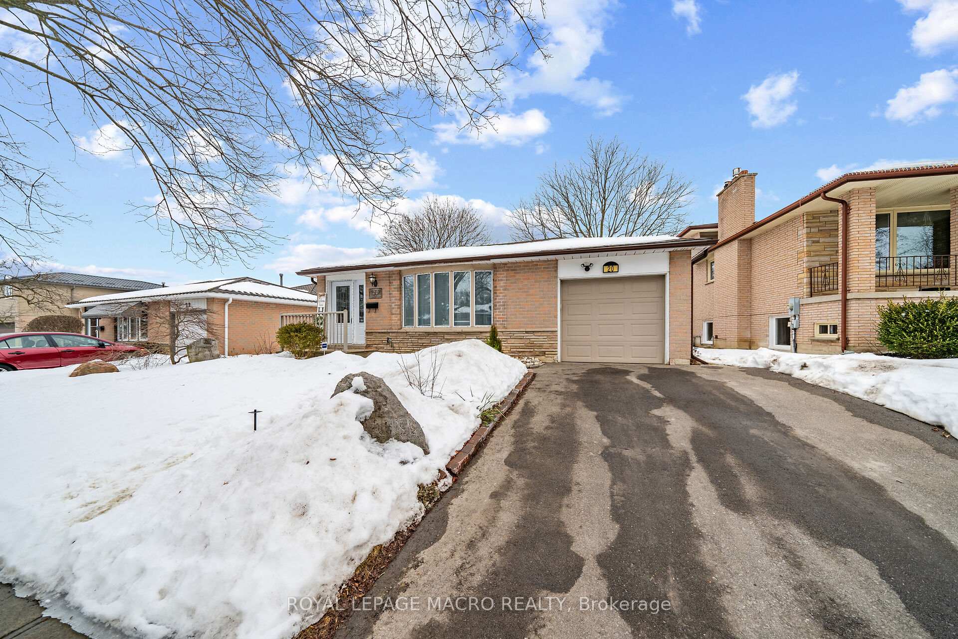 Photo 40 of 20 Sprucehill Drive, Brant, Brantford Twp — HOMEH