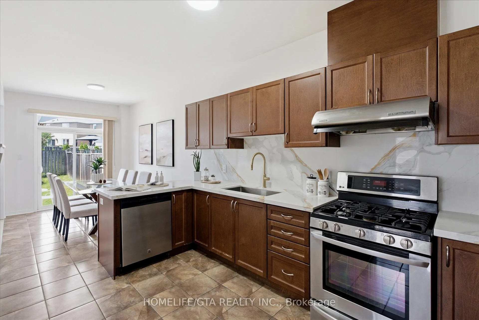 Photo 6 of 52 Coleluke Lane, Markham, Middlefield — HOMEH