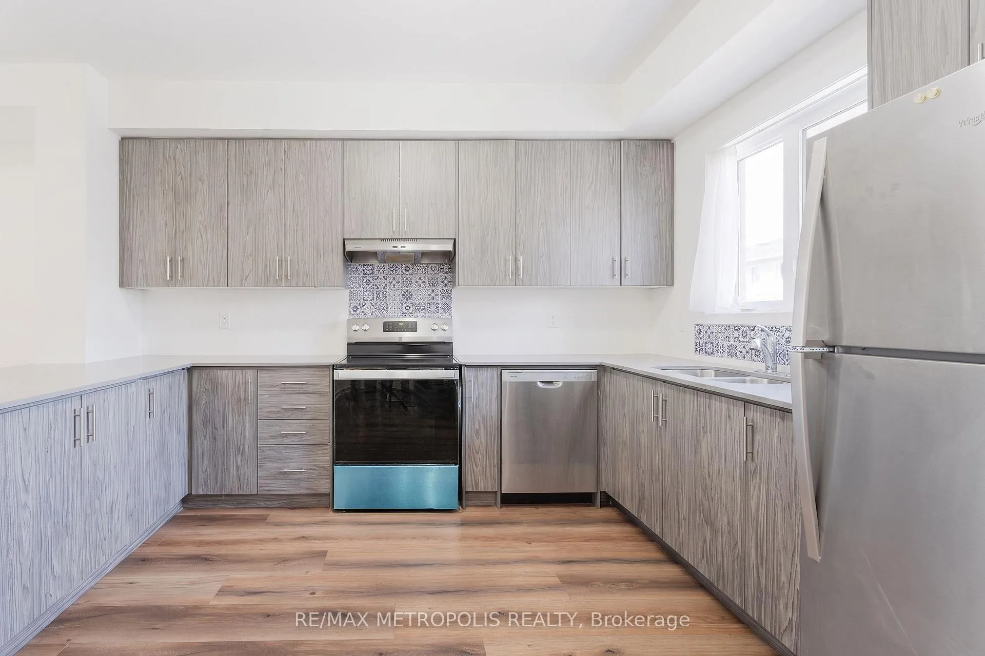 Photo 10 of Unit 109, 1695 Dersan Street, Pickering, Duffin Heights — HOMEH