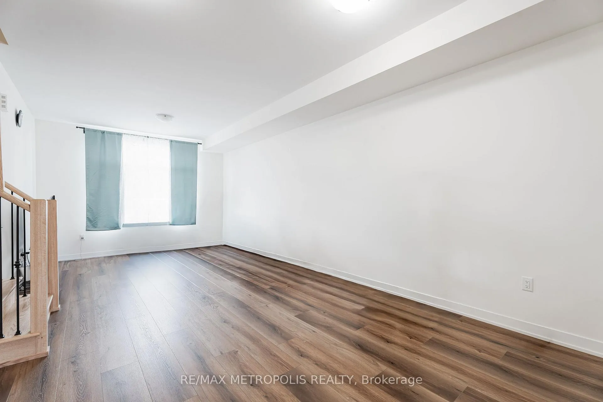 Photo 13 of Unit 109, 1695 Dersan Street, Pickering, Duffin Heights — HOMEH