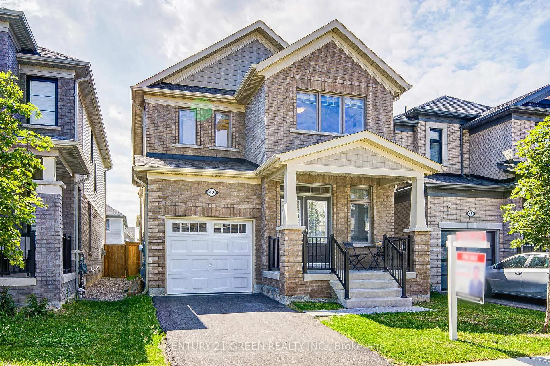 Photo 2 of 42 Spicer Street, Centre Wellington, Fergus — HOMEH