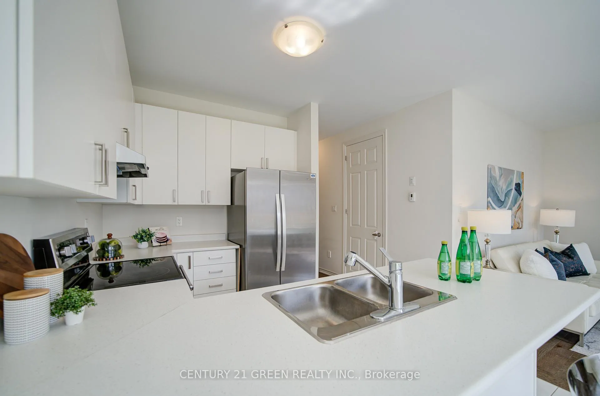 Photo 17 of 42 Spicer Street, Centre Wellington, Fergus — HOMEH