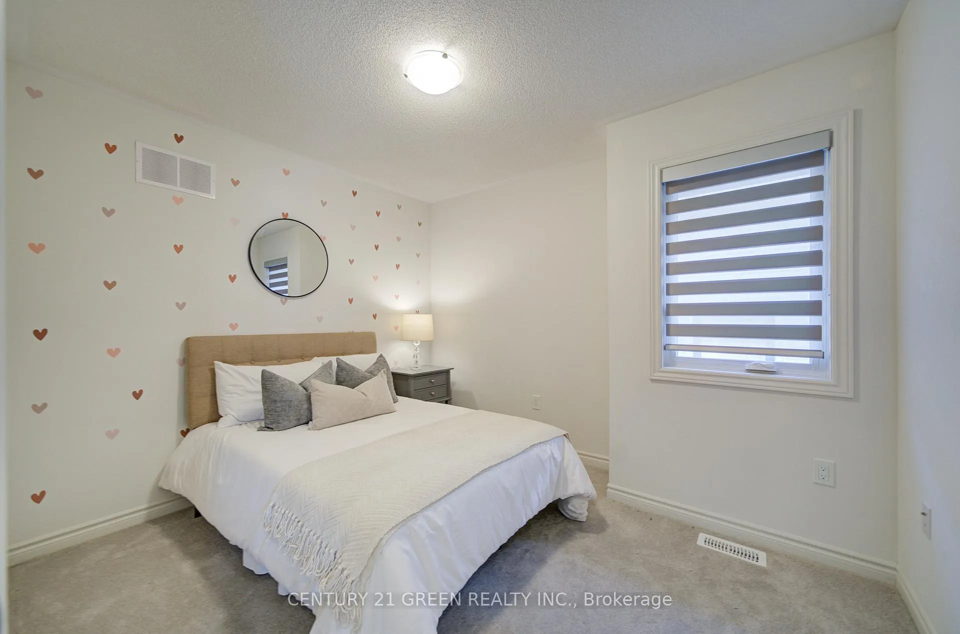 Photo 40 of 42 Spicer Street, Centre Wellington, Fergus — HOMEH