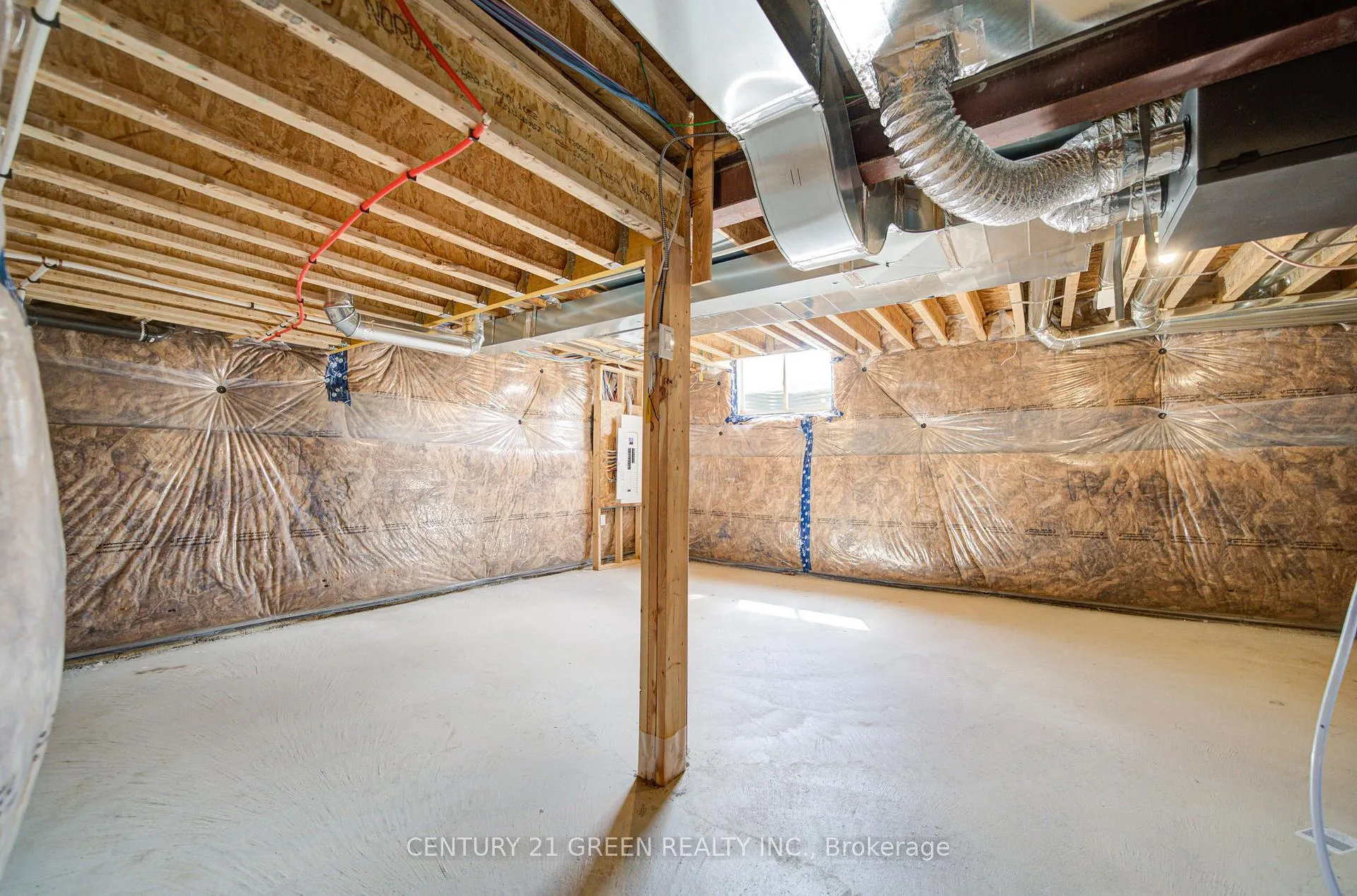 Photo 43 of 42 Spicer Street, Centre Wellington, Fergus — HOMEH