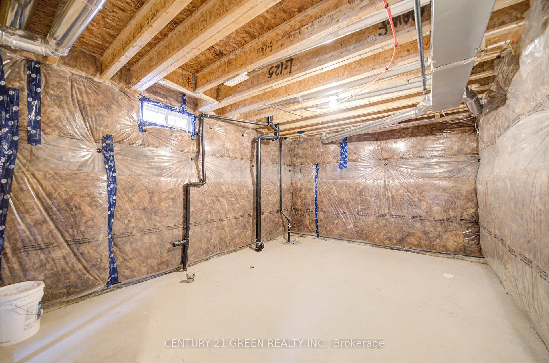Photo 44 of 42 Spicer Street, Centre Wellington, Fergus — HOMEH