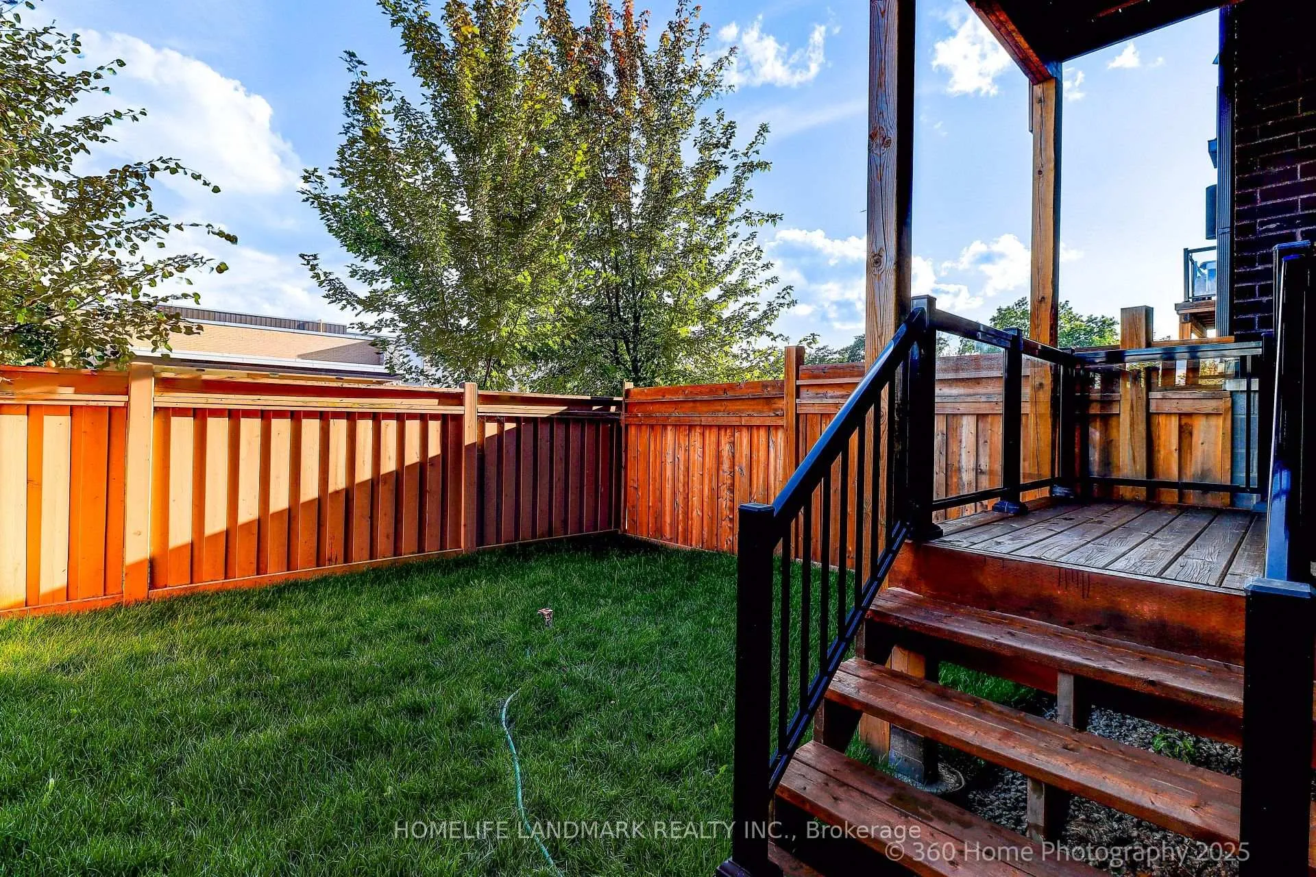 Photo 4 of 57 Laskin Drive, Vaughan, Patterson — HOMEH