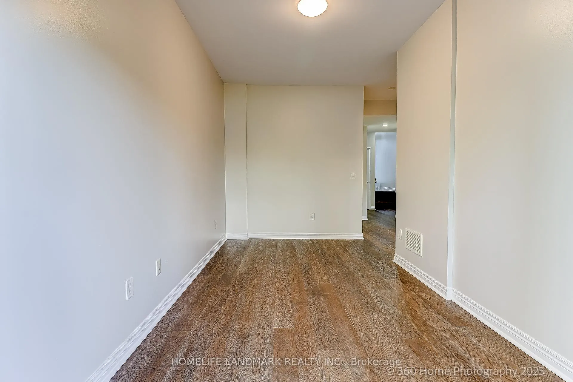 Photo 6 of 57 Laskin Drive, Vaughan, Patterson — HOMEH