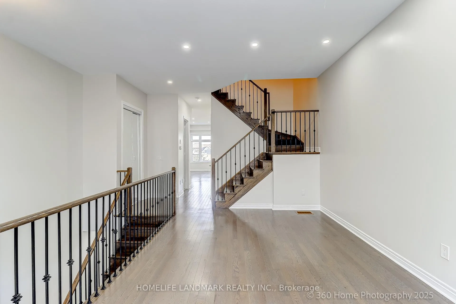 Photo 11 of 57 Laskin Drive, Vaughan, Patterson — HOMEH