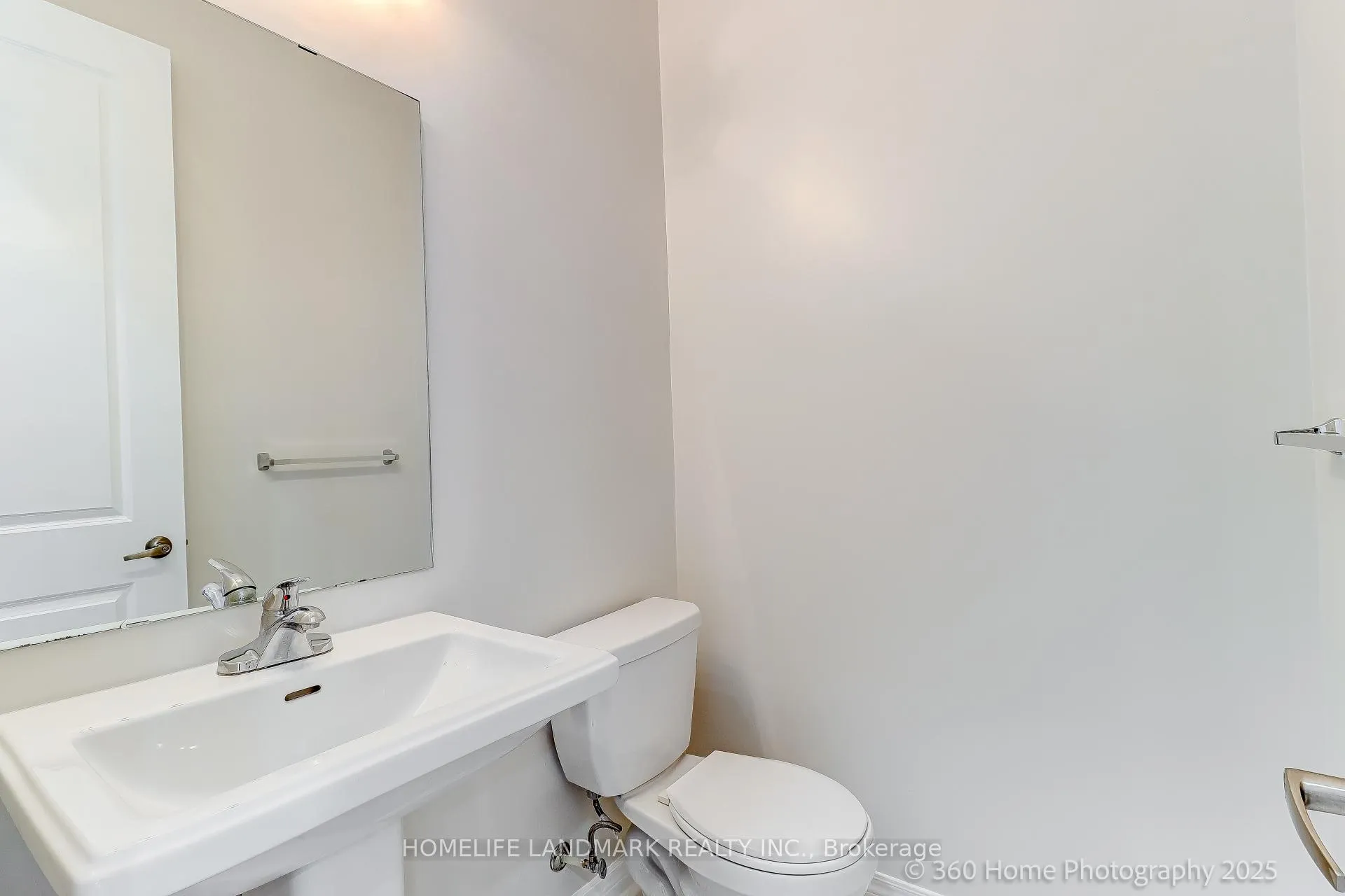 Photo 13 of 57 Laskin Drive, Vaughan, Patterson — HOMEH