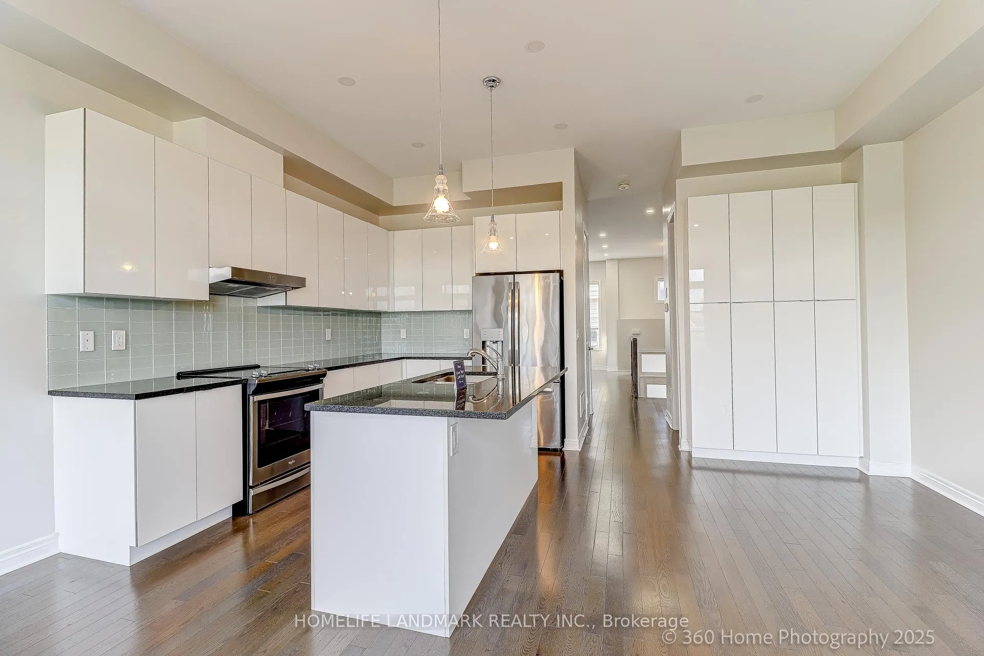 Photo 17 of 57 Laskin Drive, Vaughan, Patterson — HOMEH