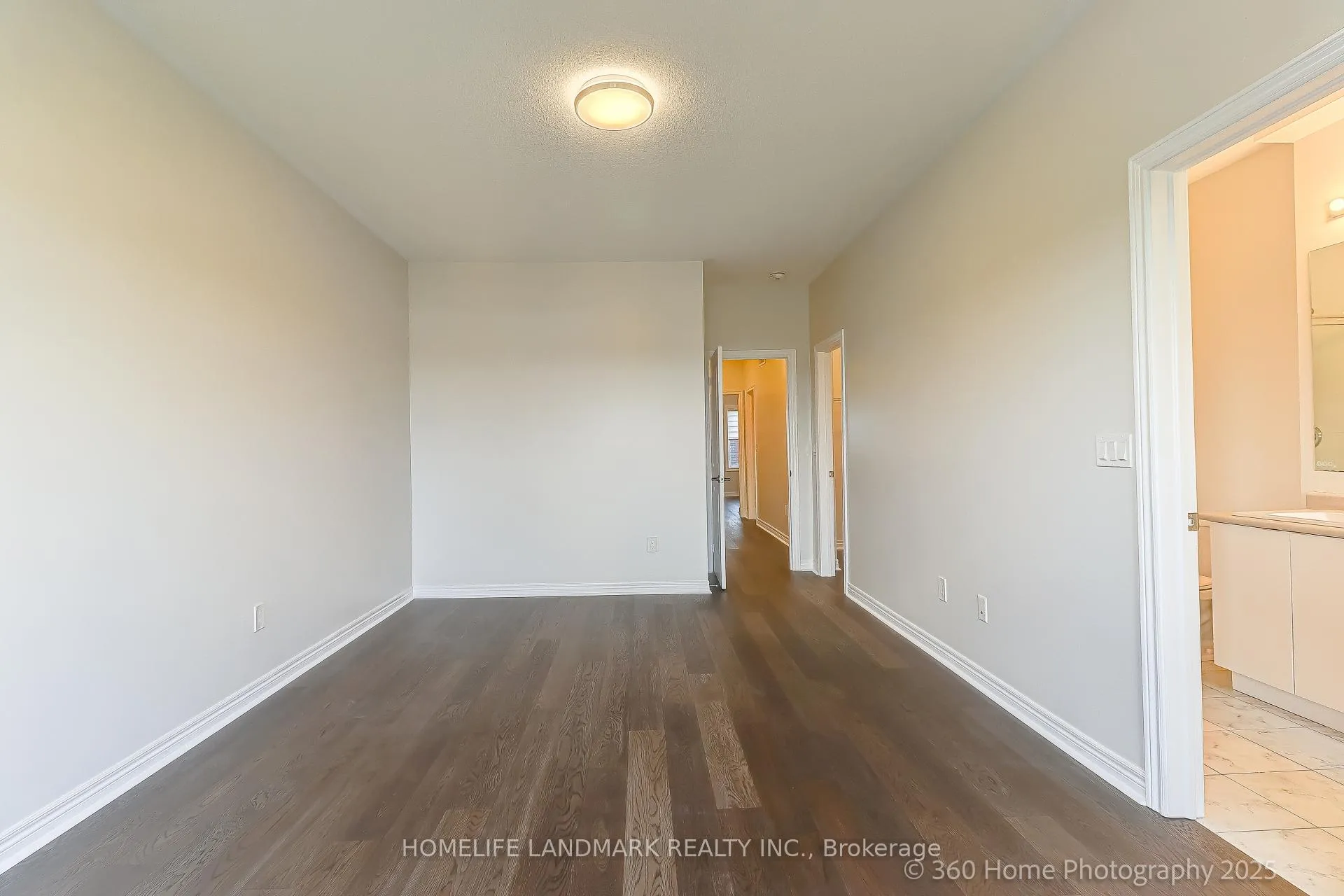 Photo 26 of 57 Laskin Drive, Vaughan, Patterson — HOMEH