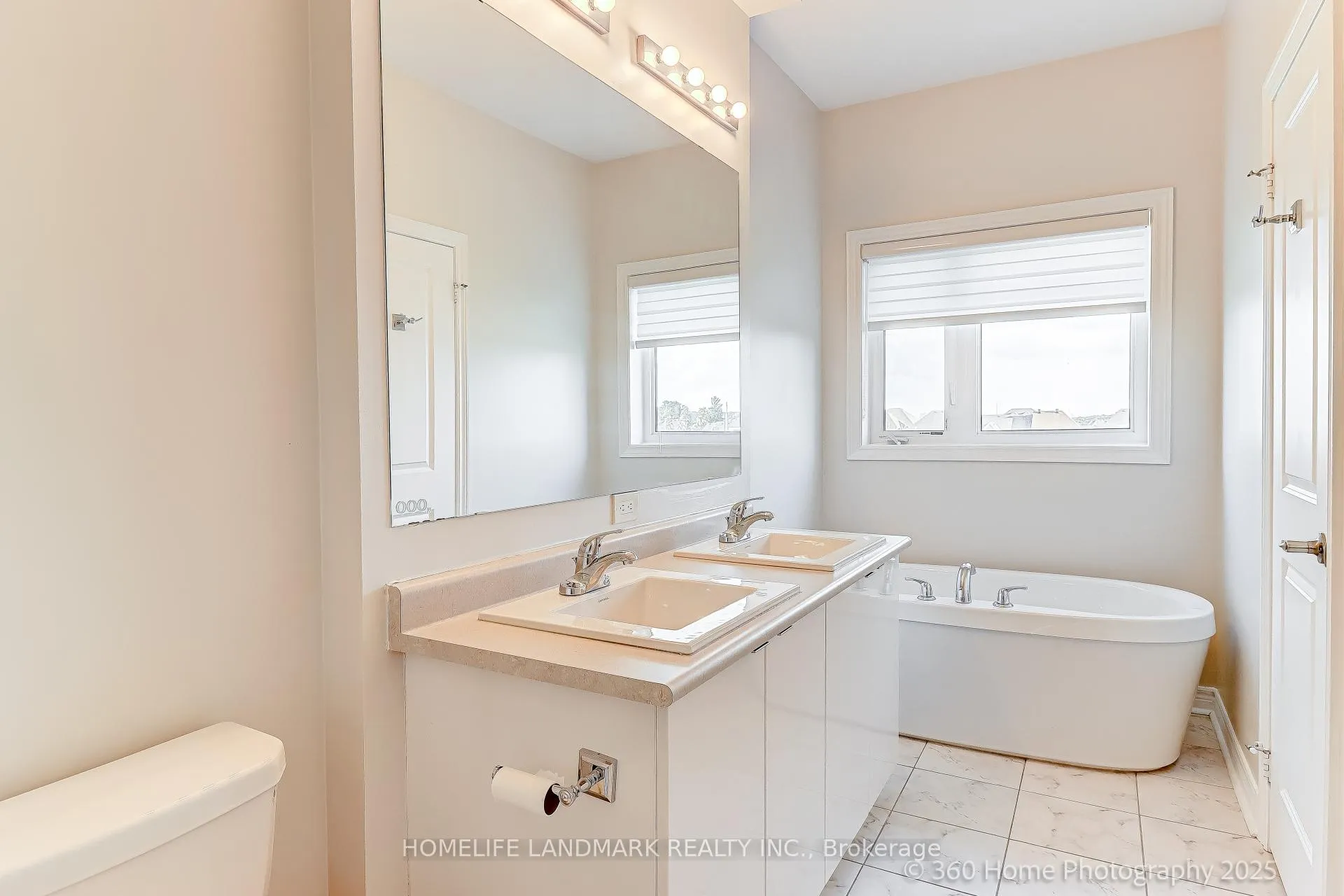 Photo 27 of 57 Laskin Drive, Vaughan, Patterson — HOMEH
