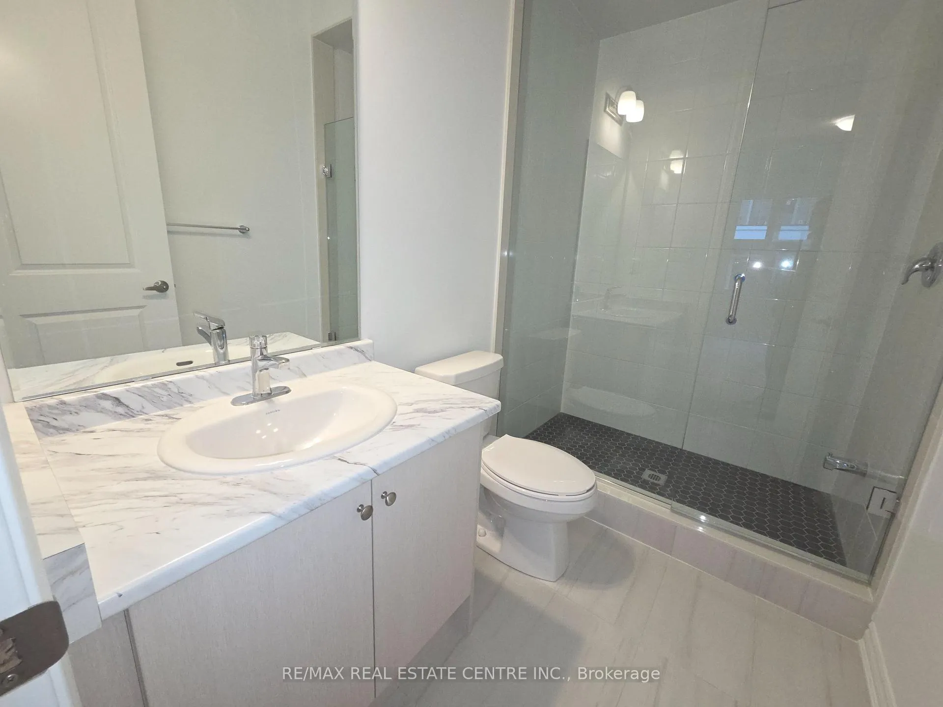 Photo 1 of 1478 Rutland Crescent, Milton, Bowes — HOMEH