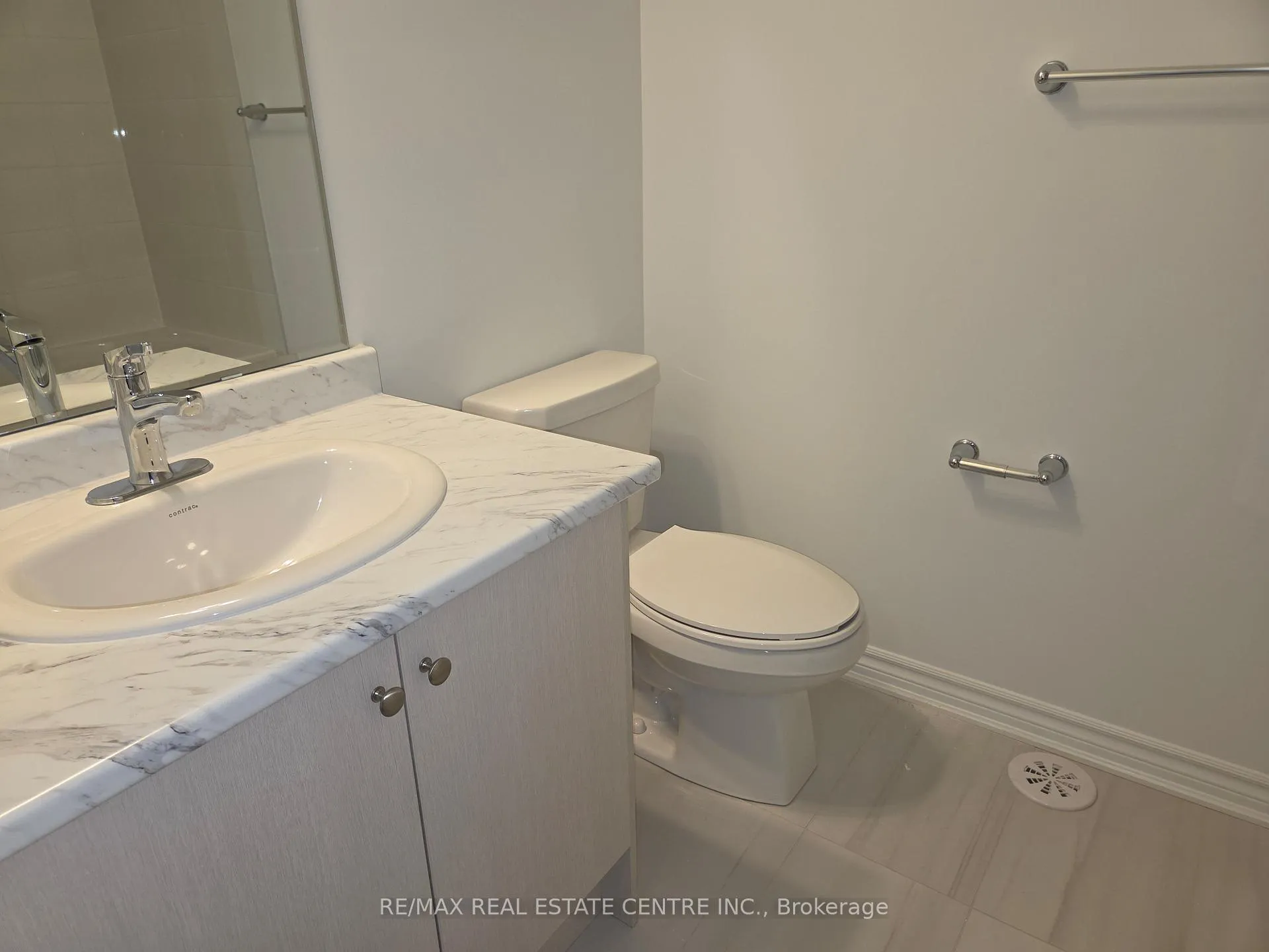 Photo 20 of 1478 Rutland Crescent, Milton, Bowes — HOMEH