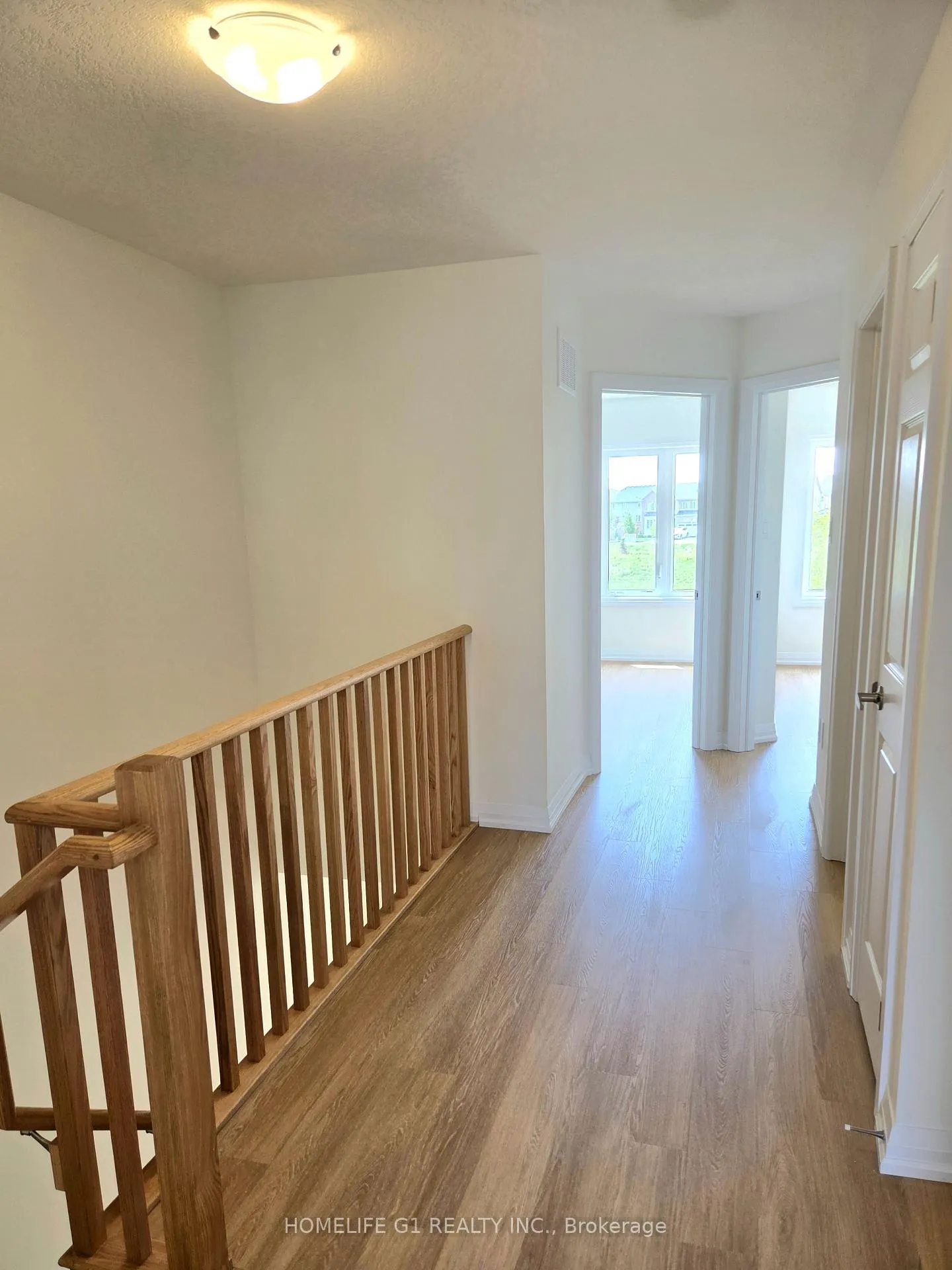 Photo 5 of Unit 40, 389 Conklin Road, Brantford, Empire South — HOMEH