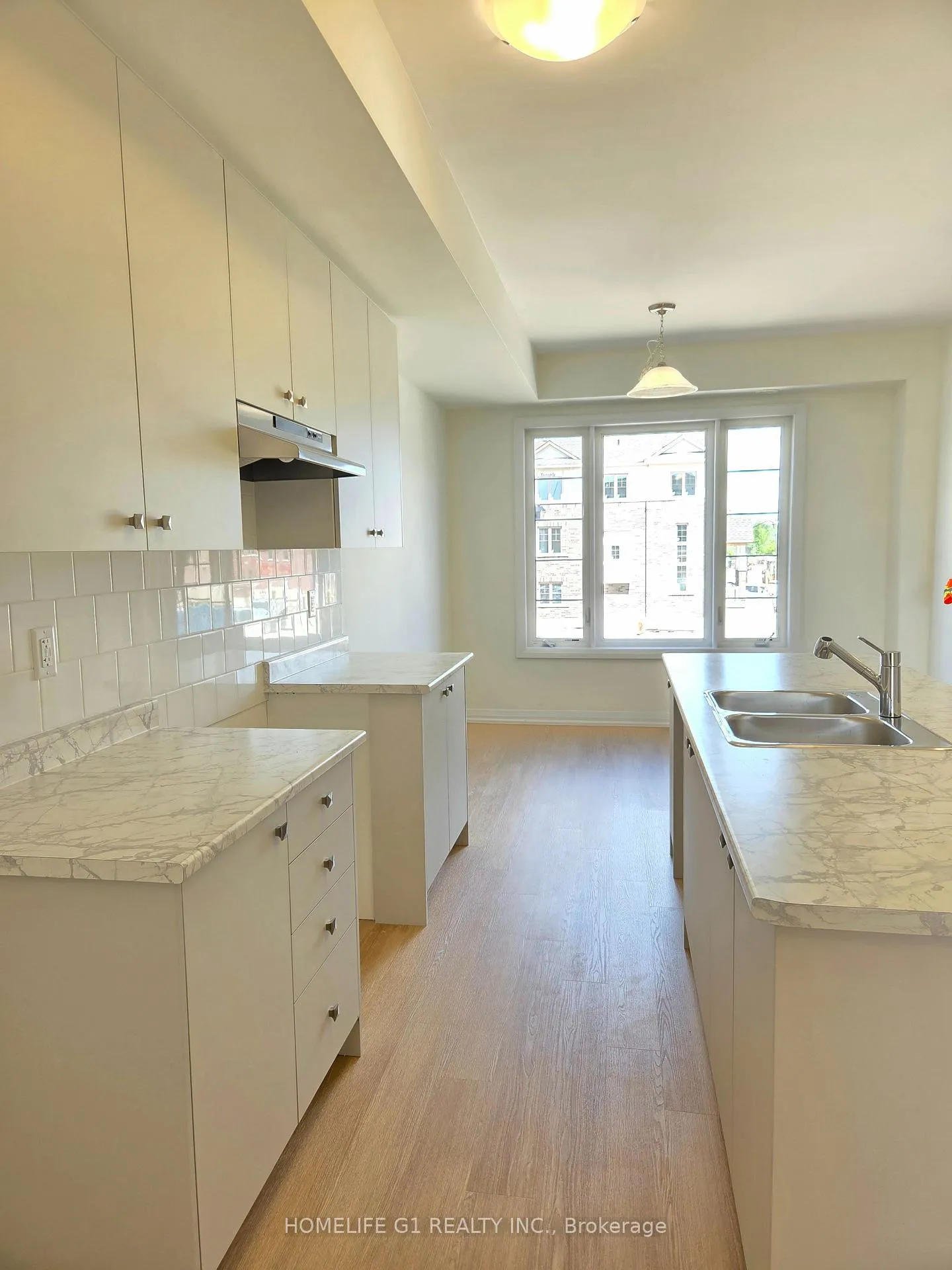 Photo 11 of Unit 40, 389 Conklin Road, Brantford, Empire South — HOMEH