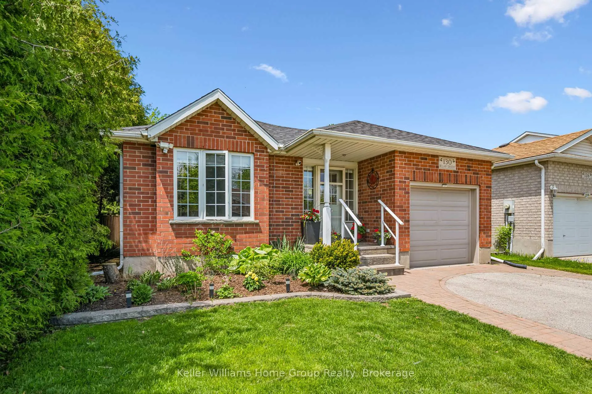 Photo 3 of 130 Bellamy Crescent, Centre Wellington, Fergus — HOMEH
