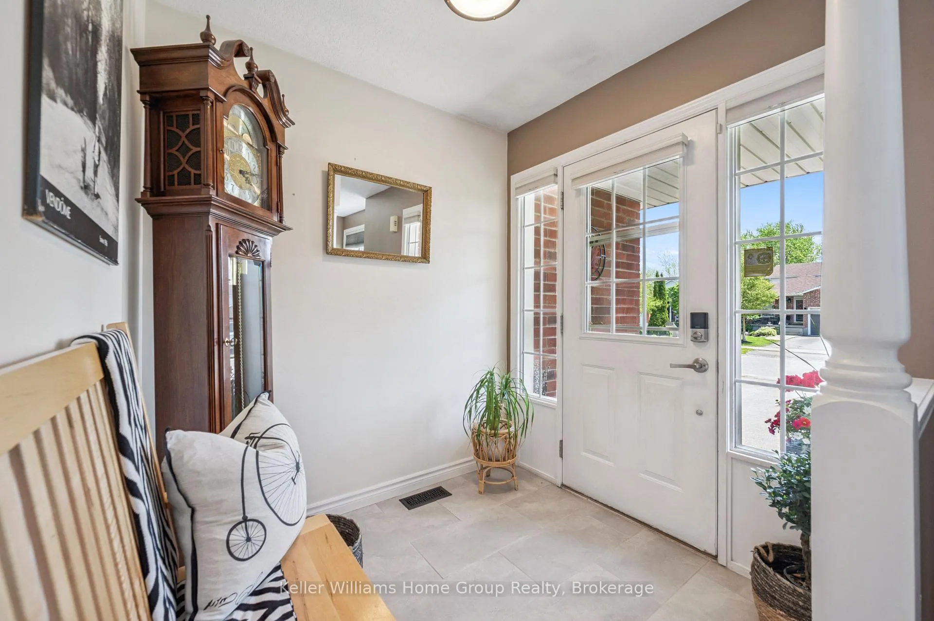 Photo 6 of 130 Bellamy Crescent, Centre Wellington, Fergus — HOMEH