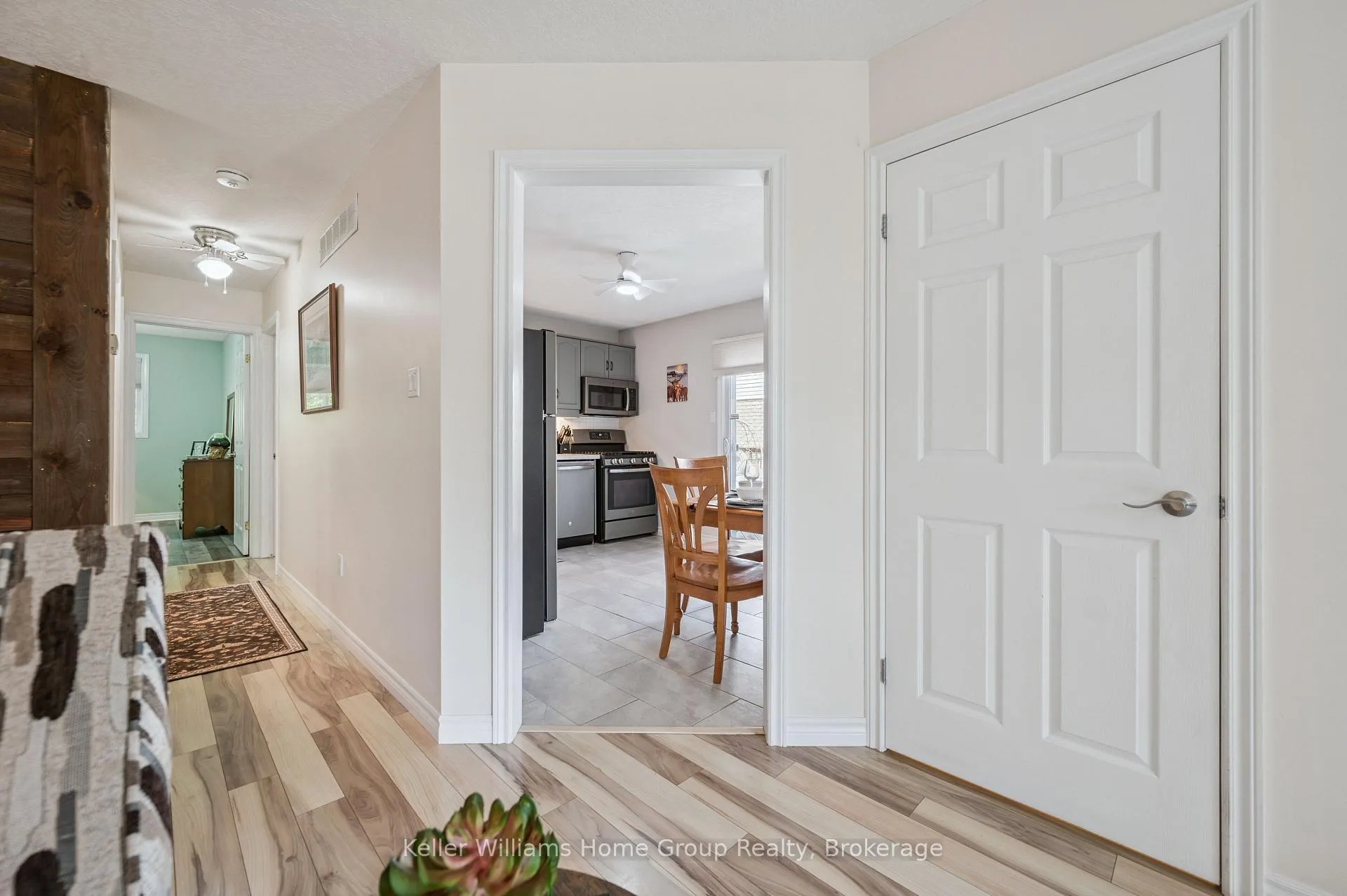 Photo 12 of 130 Bellamy Crescent, Centre Wellington, Fergus — HOMEH