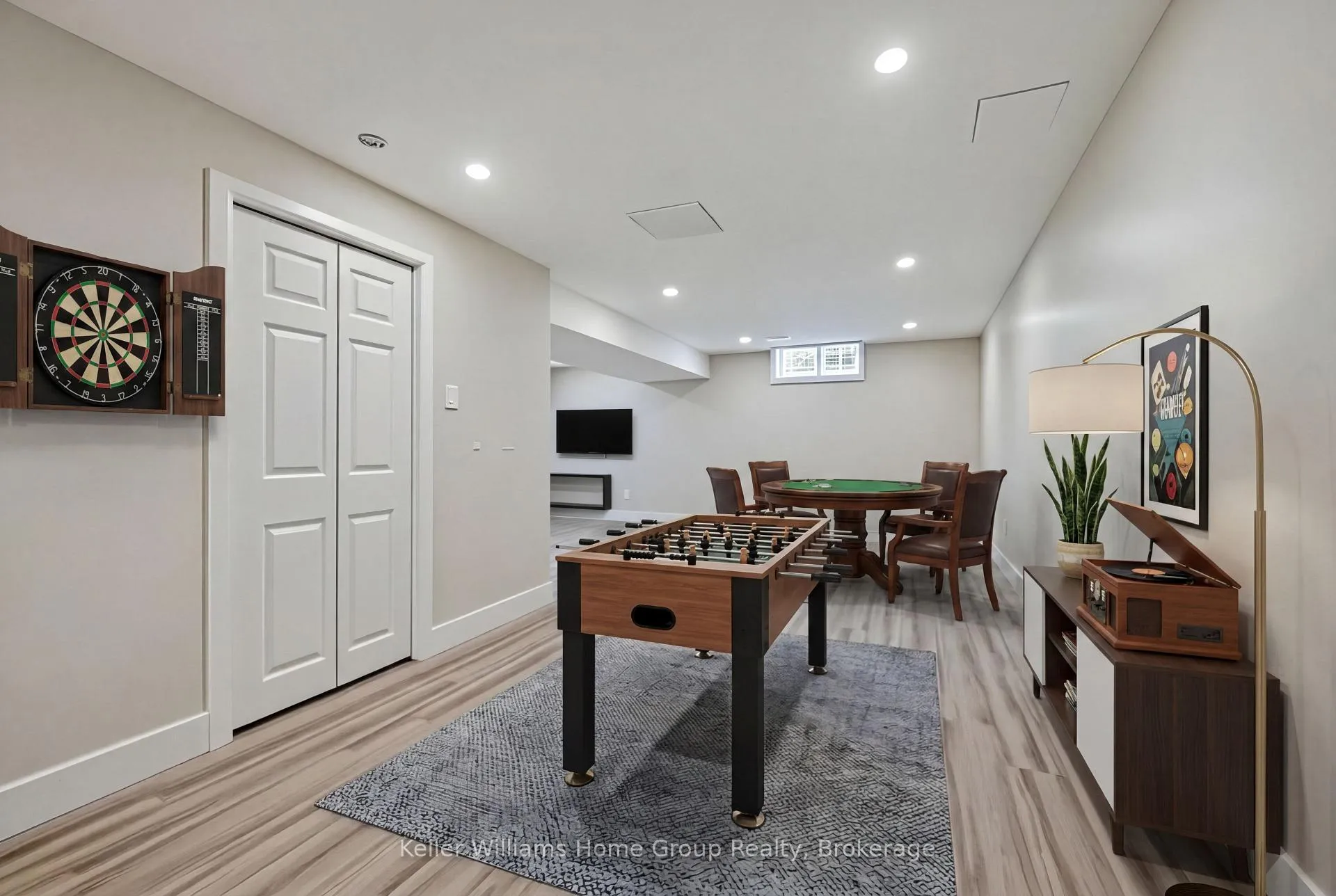 Photo 26 of 130 Bellamy Crescent, Centre Wellington, Fergus — HOMEH