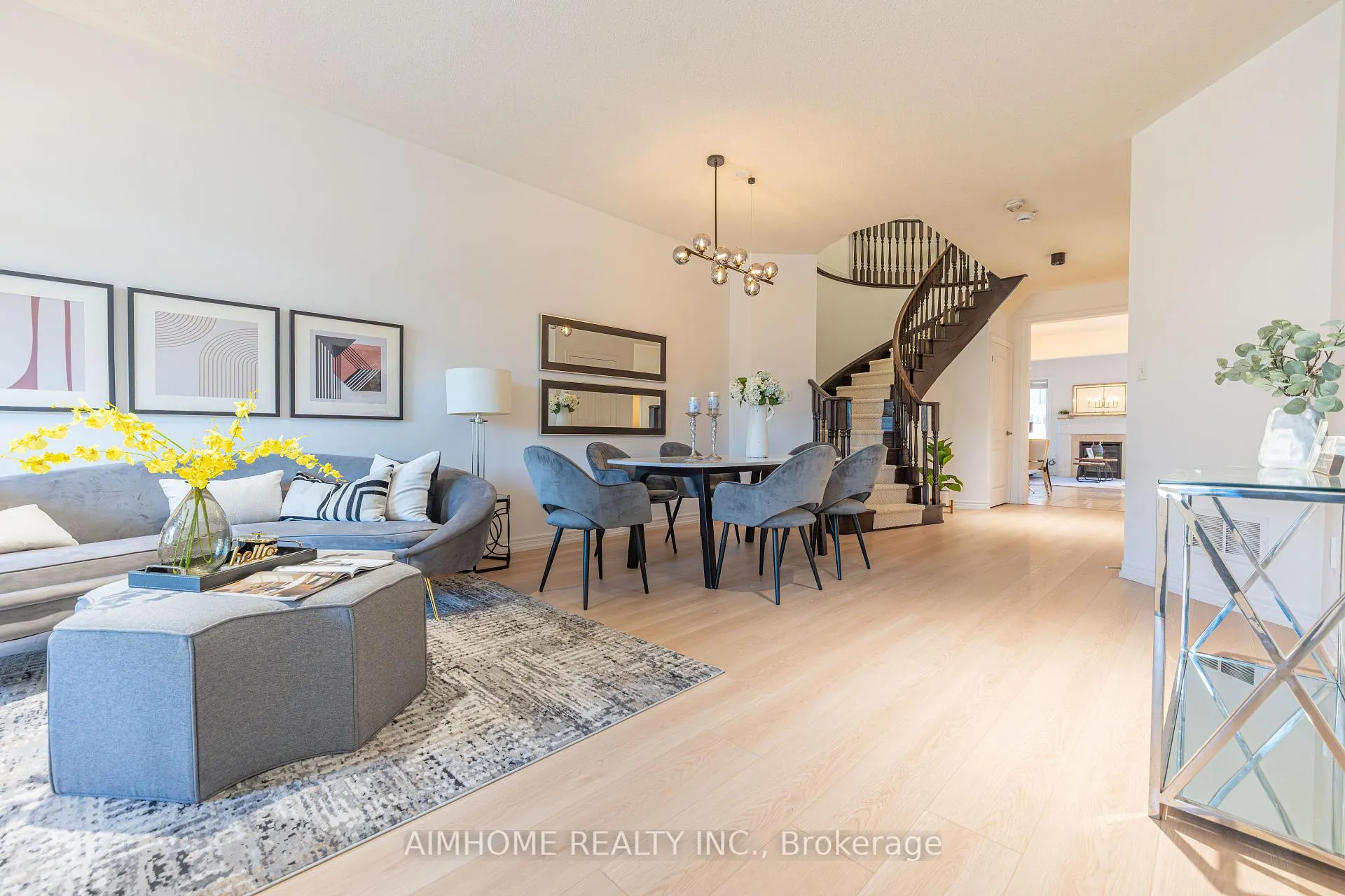 Photo 9 of 44 Nipigon Avenue, Markham, Berczy — HOMEH