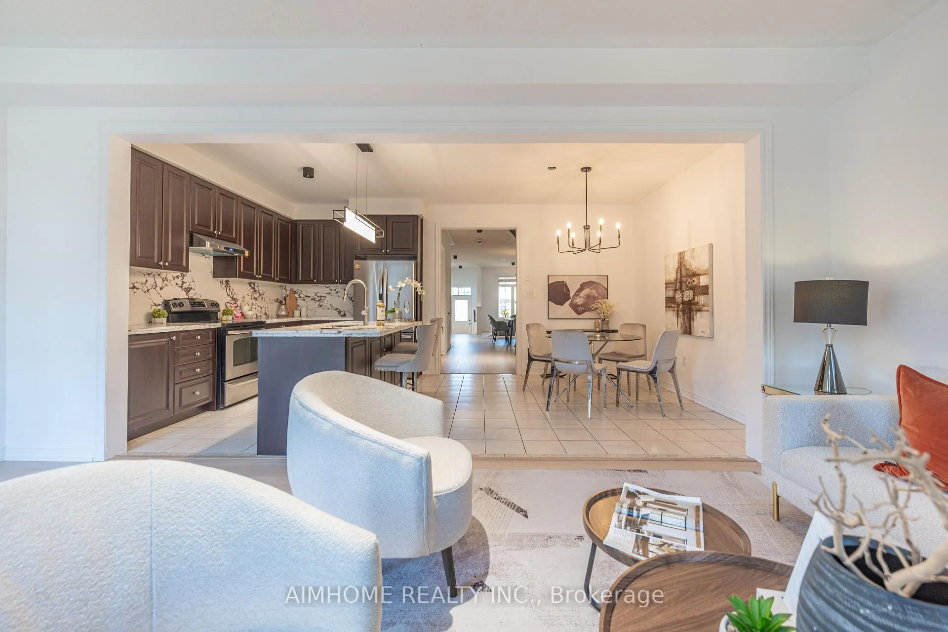 Photo 13 of 44 Nipigon Avenue, Markham, Berczy — HOMEH