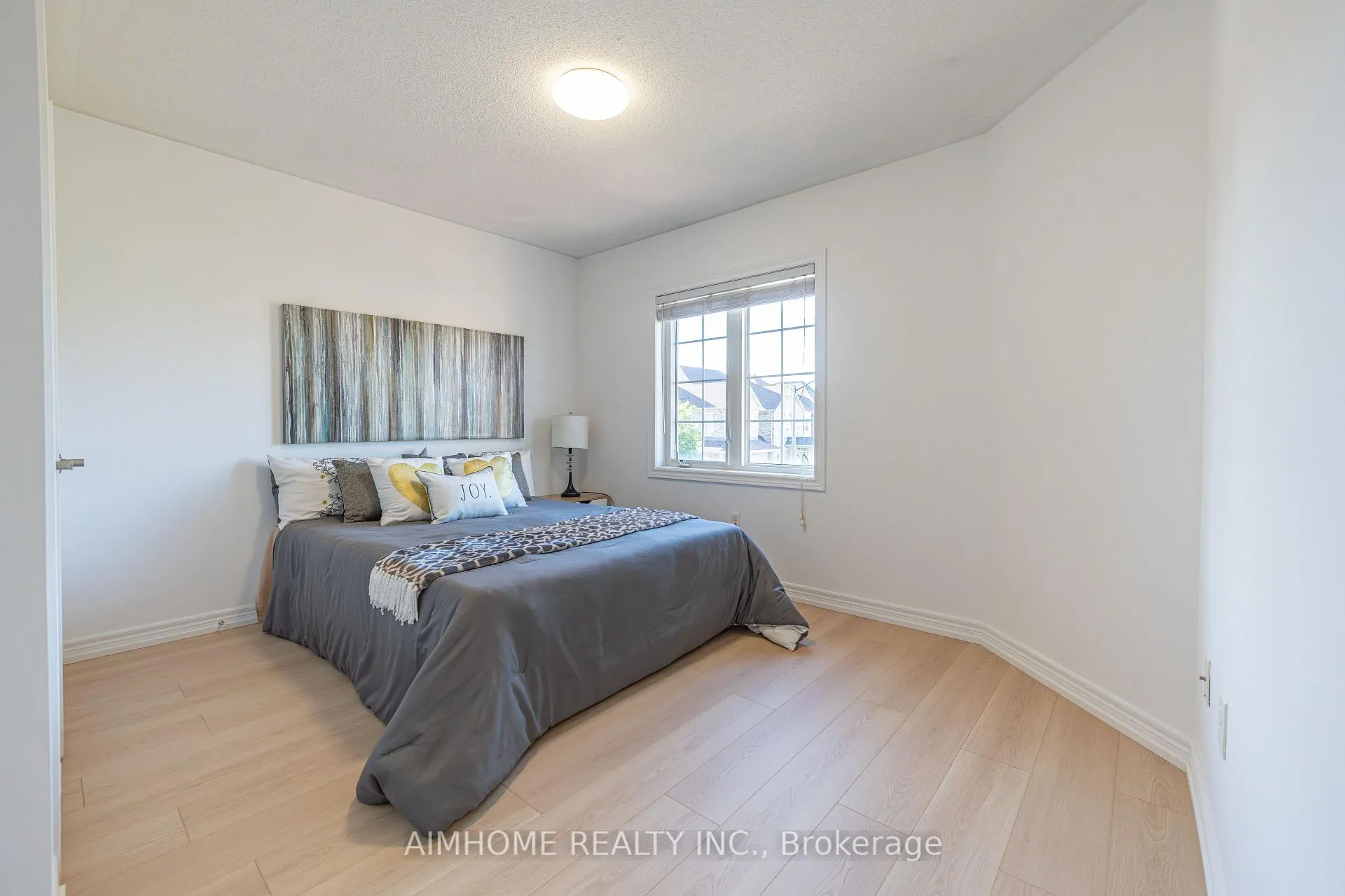 Photo 32 of 44 Nipigon Avenue, Markham, Berczy — HOMEH