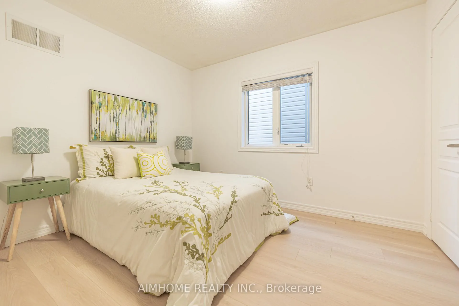 Photo 34 of 44 Nipigon Avenue, Markham, Berczy — HOMEH