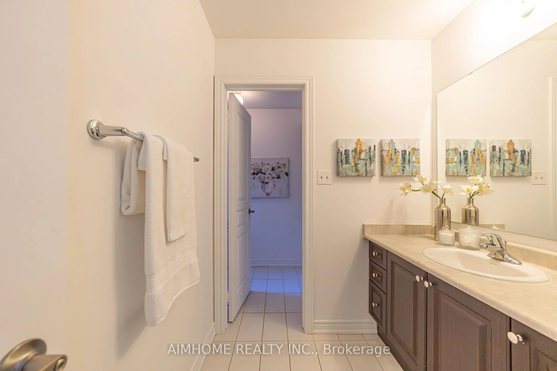 Photo 35 of 44 Nipigon Avenue, Markham, Berczy — HOMEH