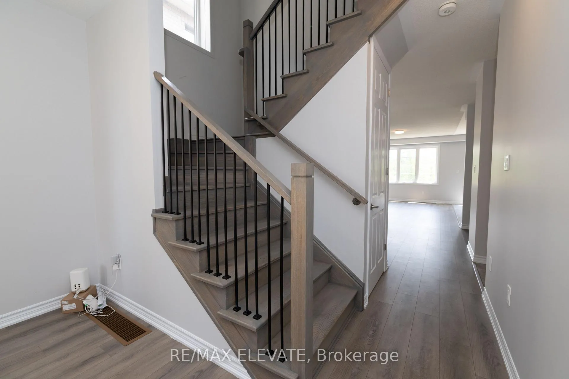 Photo 11 of 484 Trevor Street, Cobourg — HOMEH