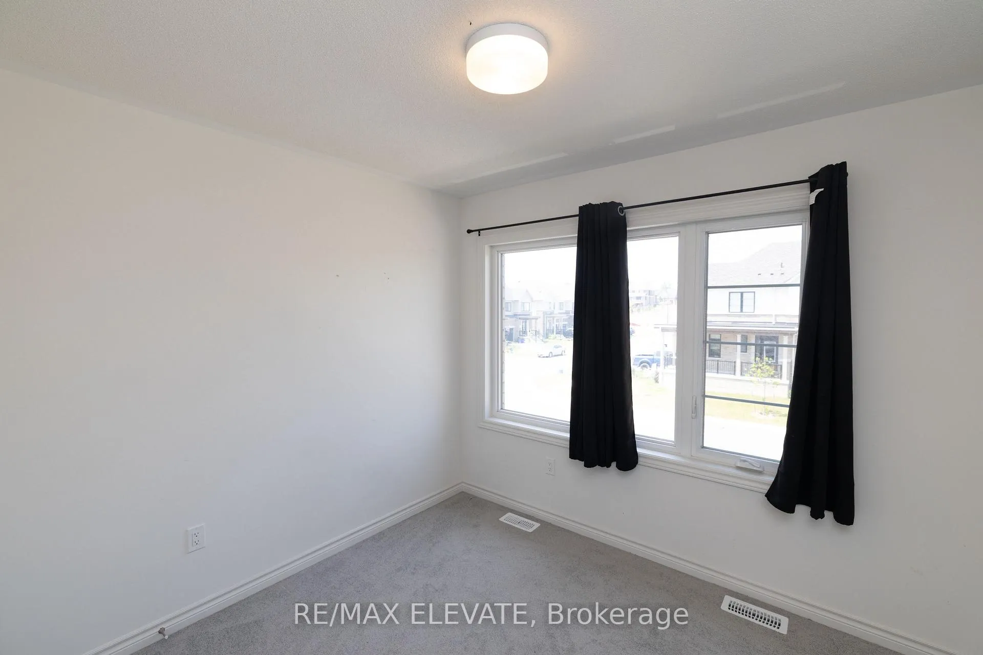 Photo 13 of 484 Trevor Street, Cobourg — HOMEH